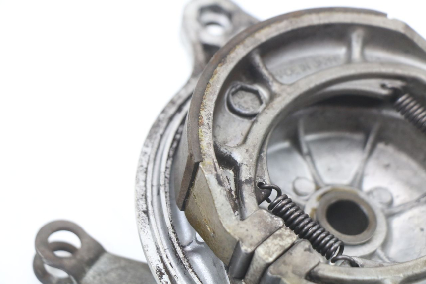 photo de TAMBOUR ARRIERE SUZUKI GN 125 (1997 - 2000) - Autre angle de vue