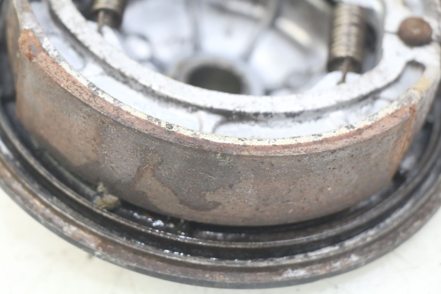 photo de TAMBOUR ARRIERE HYOSUNG RT KARION 125 (2003 - 2007) - Zoom état d’usage