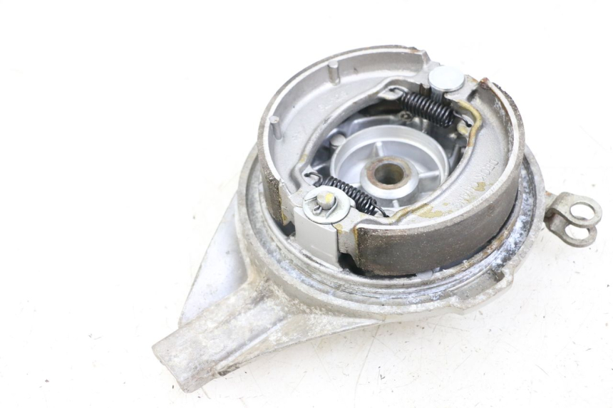 photo de TAMBOUR ARRIERE DAELIM VL DAYSTAR 125 (2000 - 2011) - Gros plan technique