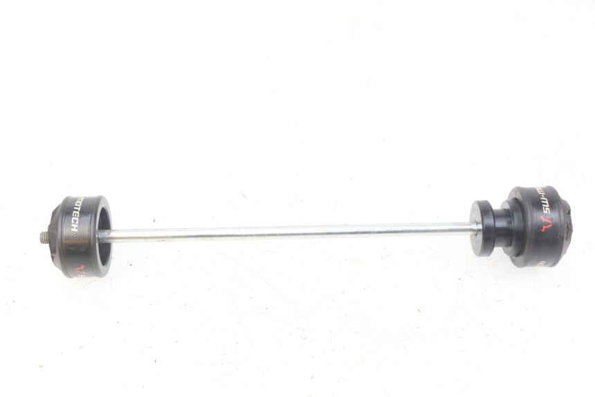 photo de TAMPON MOTEUR HONDA CB R 1000 (2018 - 2023) - Détail de la pièce