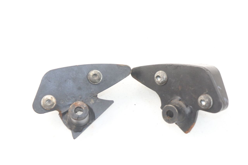 photo de TAMPON MOTEUR SUZUKI GSR 600 (2005 - 2012) - Zoom état d’usage