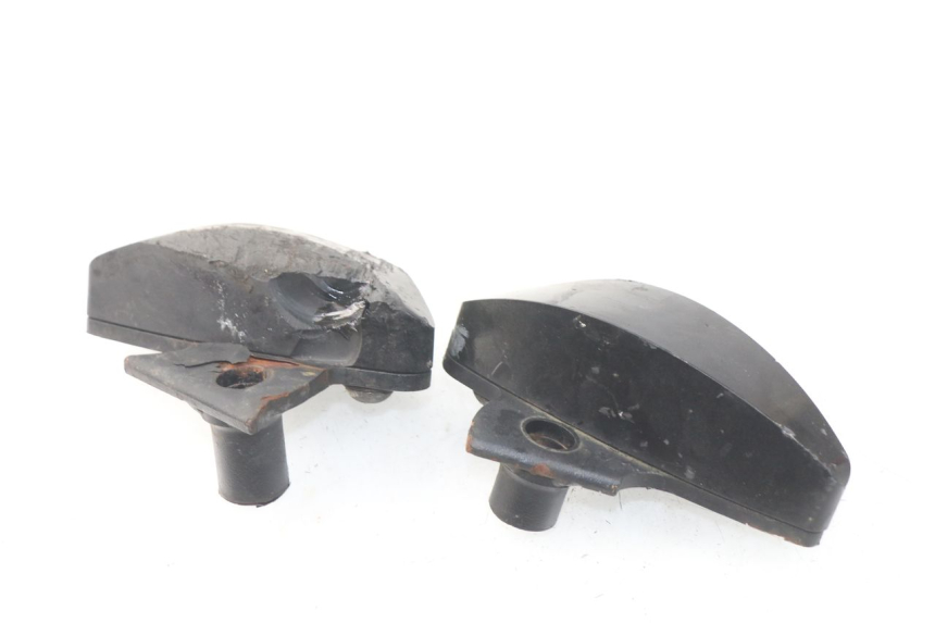 photo de TAMPON MOTEUR SUZUKI GSR 600 (2005 - 2012) - Gros plan technique