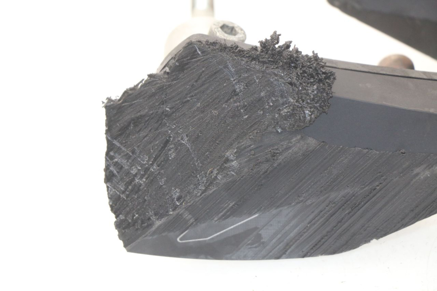 photo de TAMPON MOTEUR SUZUKI GSX-R GSXR K16 1000 (2012 - 2016) - Vue d’ensemble