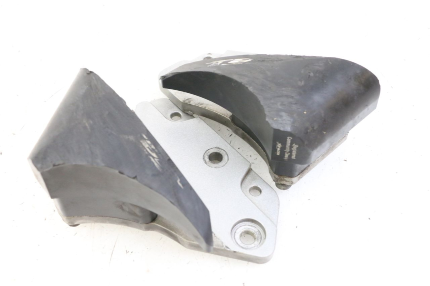 photo de TAMPON MOTEUR YAMAHA XJ6 600 (2008 - 2016) - Zoom état d’usage