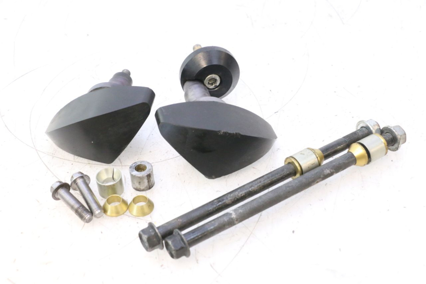 photo de TAMPON MOTEUR YAMAHA YZF R6 600 (2008 - 2009) - Détail de la pièce