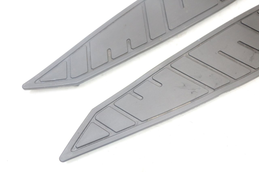 photo de TAPIS MARCHE PIED QUADRO 3D S 350 (2013 - 2018) - Détail de la pièce