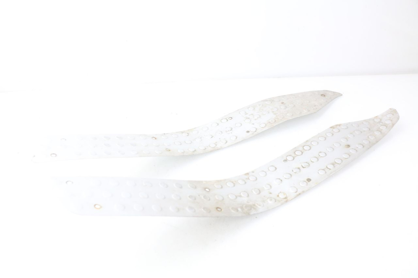 photo de TAPIS MARCHE PIED JONWAY AZTRAL 125 (2008 - 2017) - Vue principale