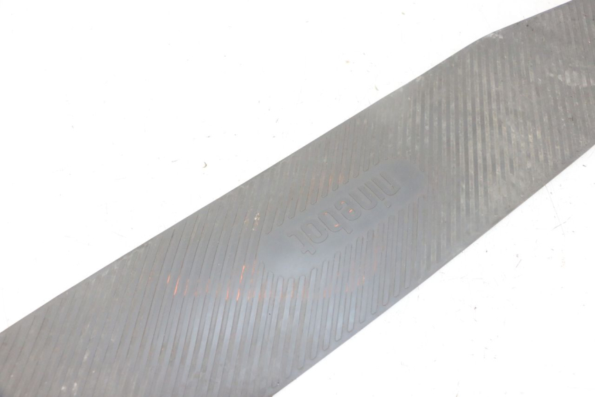 photo de TAPIS MARCHE PIED SEGWAY NINEBOT E2 1 - Autre angle de vue