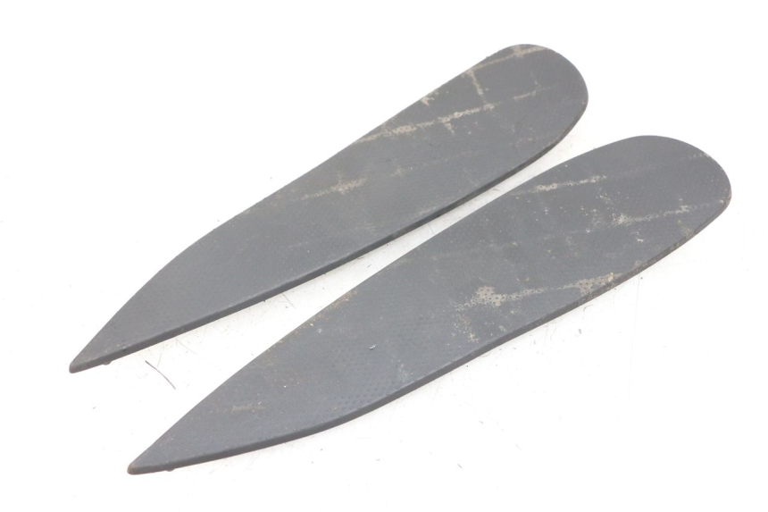 photo de TAPIS MARCHE PIED PEUGEOT GEOPOLIS RS 125 (2007 - 2009) - Vue principale