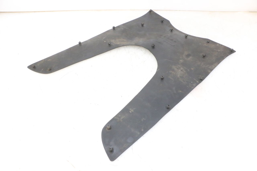 photo de TAPIS MARCHE PIED KYMCO GRAND DINK 125 (2002 - 2007) - Marquages et références