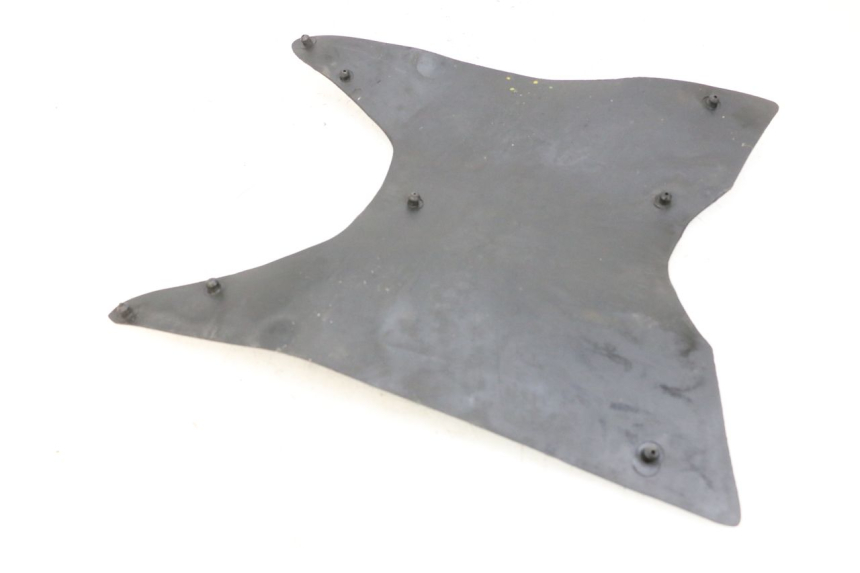 photo de TAPIS MARCHE PIED EUROCKA GTR 50 (2018 - 2021) - Détail de la pièce