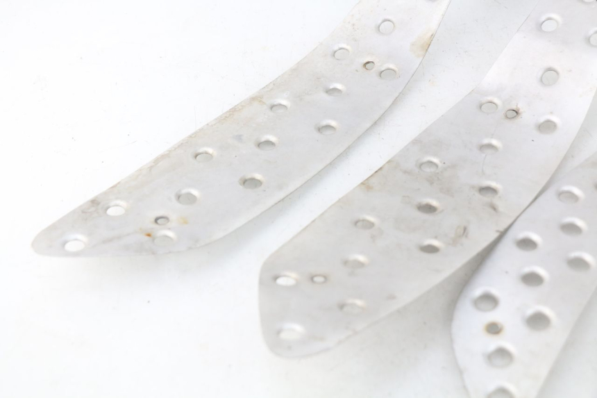 photo de TAPIS MARCHE PIED JONWAY GTX 2T 50 (2014 - 2020) - Gros plan technique