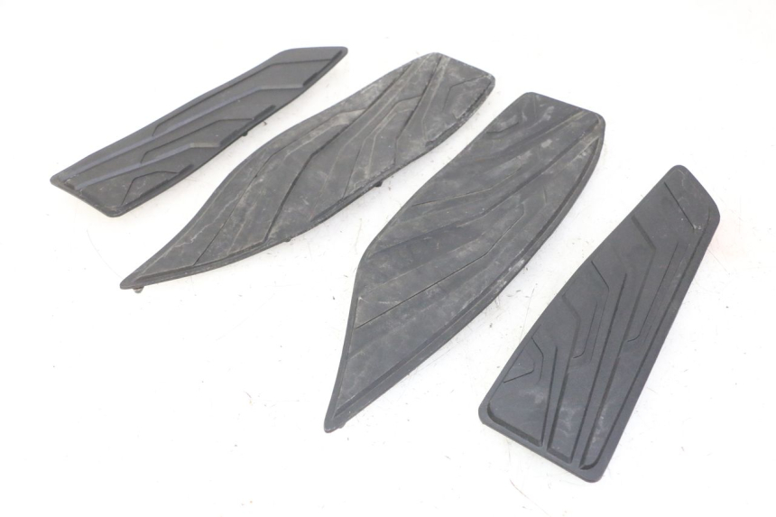 photo de TAPIS MARCHE PIED SYM JOYMAX 125 (2010 - 2017) - Vue principale