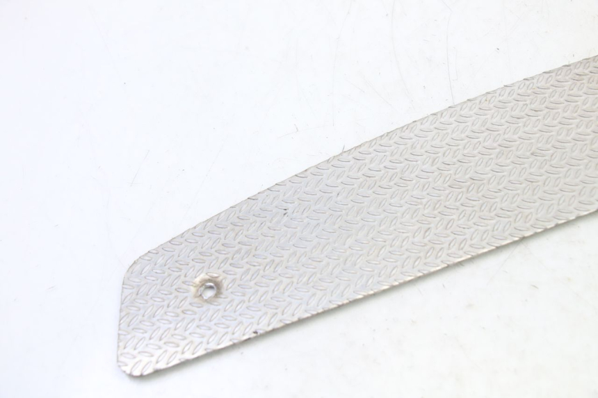 photo de TAPIS MARCHE PIED PIAGGIO MP3 500 (2014 - 2017) - Détail de la pièce