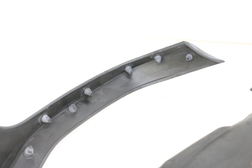 photo de TAPIS MARCHE PIED YAMAHA NEO'S CORE 1 (2022 - 2026) - Zoom composants