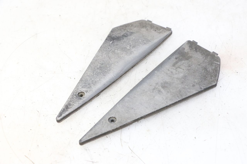 photo de TAPIS MARCHE PIED PIAGGIO NEW TYPHOON 50 (2010 - 2017) - Vue principale