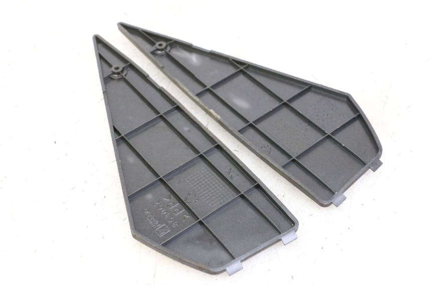 photo de TAPIS MARCHE PIED PIAGGIO NEW TYPHOON 50 (2010 - 2017) - Détail de la pièce