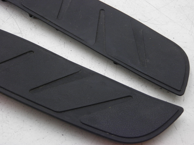 photo de TAPIS MARCHE PIED PIAGGIO XEVO - X EVO 125 (2007 - 2017) - Zoom état d’usage