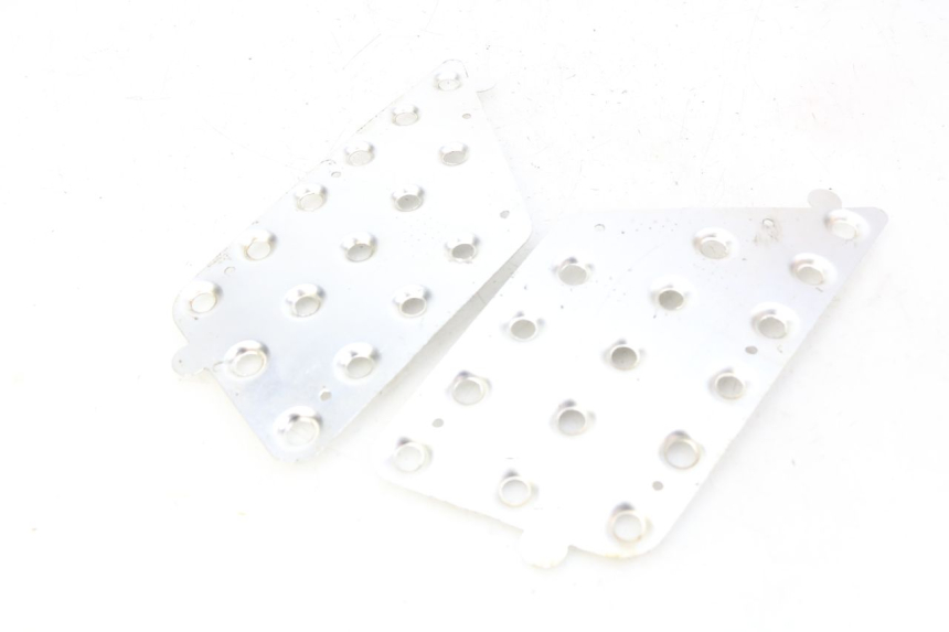 photo de TAPIS MARCHE PIED RIDE RACE GT 2T 50 (2012 - 2017) - Détail de la pièce