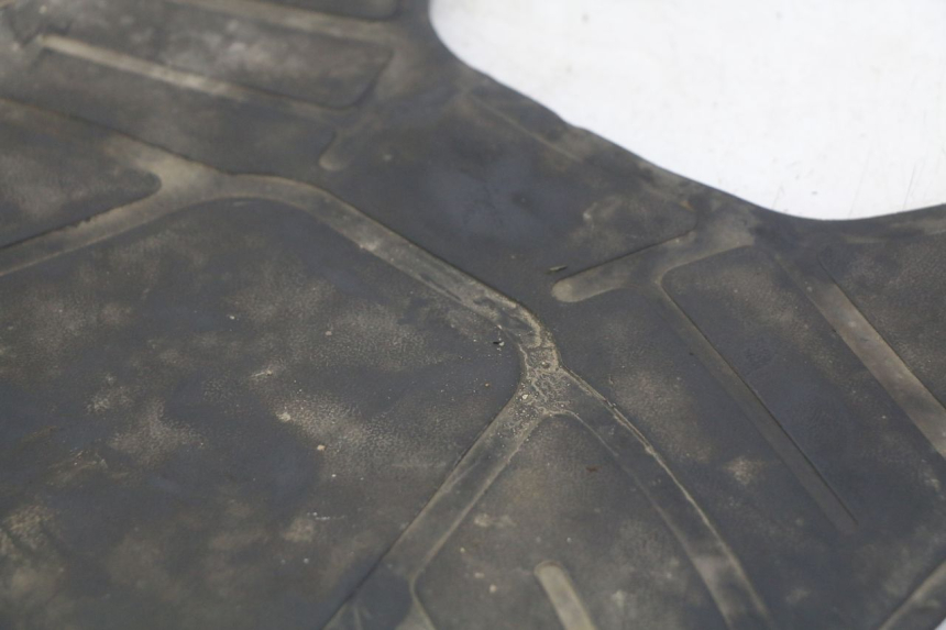 photo de TAPIS MARCHE PIED TNT MOTOR ROMA 10' 2T 50 (2011 - 2018) - Zoom état d’usage