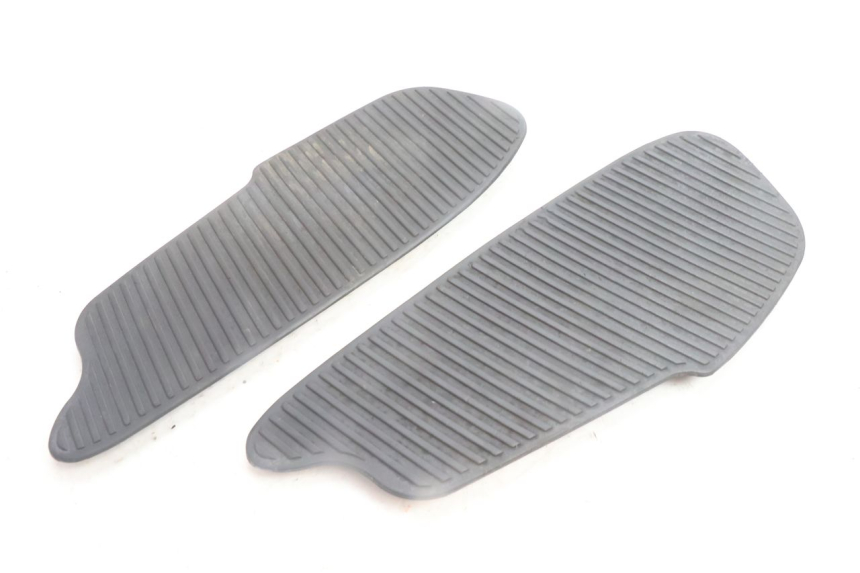 photo de TAPIS MARCHE PIED GILERA RUNNER SP 50 (2002 - 2004) - Vue principale