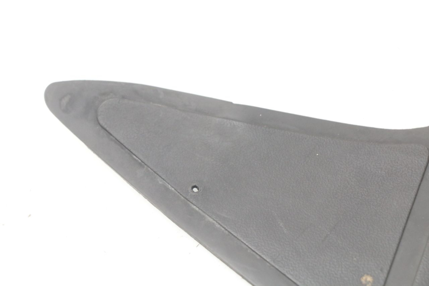 photo de TAPIS MARCHE PIED DAELIM S4 50 (2010 - 2015) - Zoom état d’usage