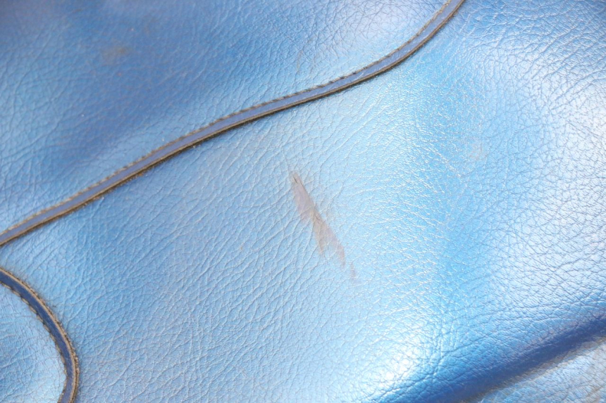 photo de TAPIS DE RESERVOIR YAMAHA TDM ABS 900 (2002 - 2014) - Points de fixation