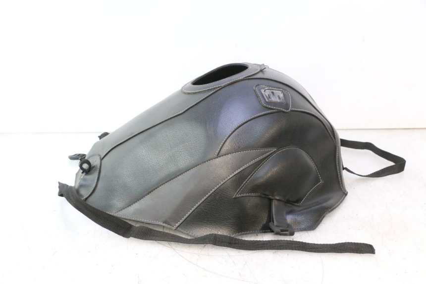 photo de TAPIS DE RESERVOIR KAWASAKI ZZR 600 (1995 - 2004) - Vue principale