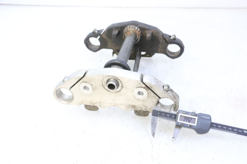 photo de TE FOURCHE HYOSUNG GV AQUILA 125 (2000 - 2009) - Zoom état d’usage