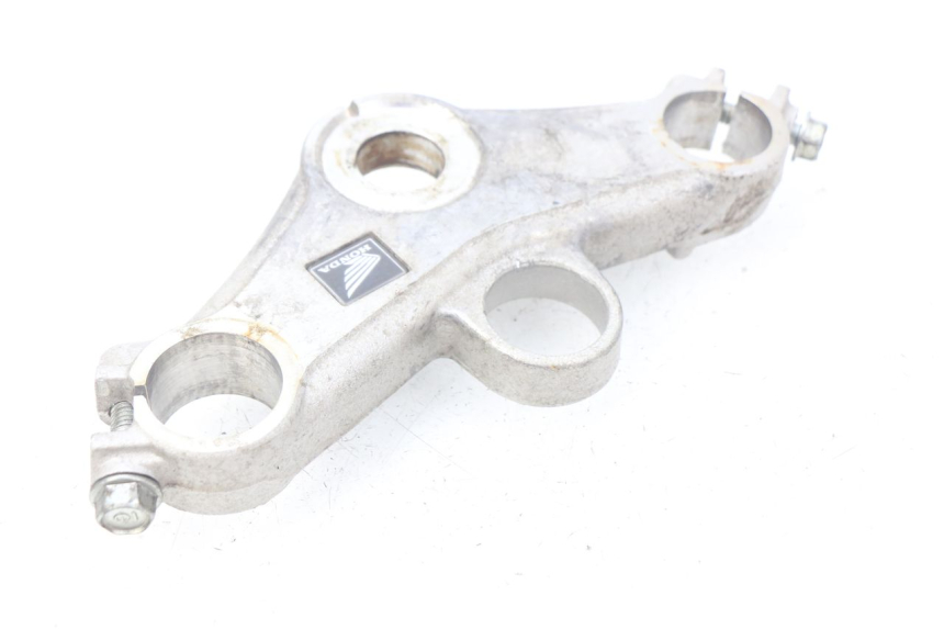 photo de TE FOURCHE HONDA CBR R 125 (2003 - 2006) - Points de fixation