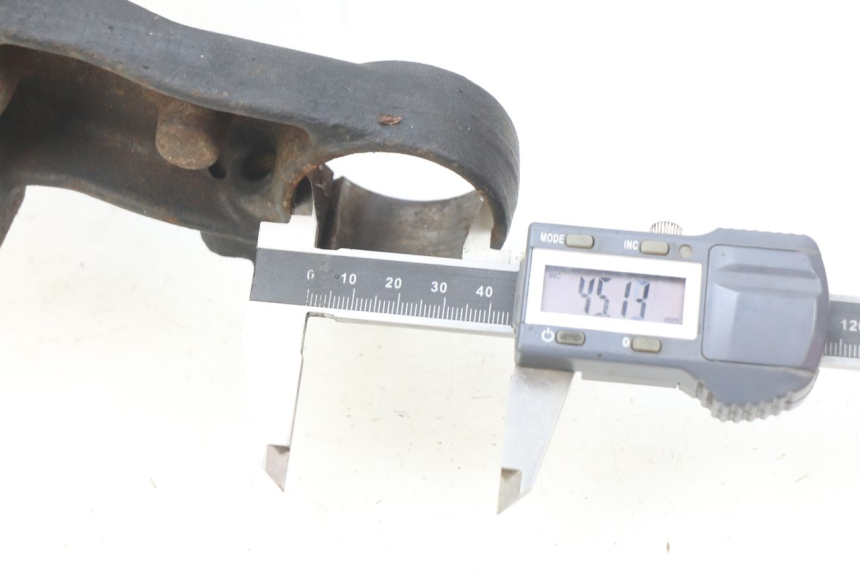 photo de TE FOURCHE HONDA CBR RR FIREBLADE 900 (1992 - 1994) - Détail de la pièce