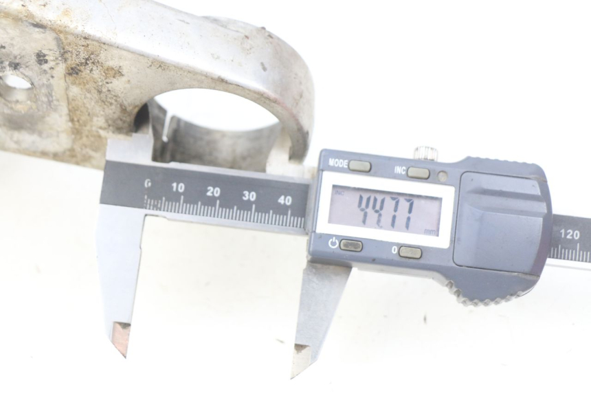 photo de TE FOURCHE HONDA CBR RR FIREBLADE 900 (1992 - 1994) - Zoom état d’usage