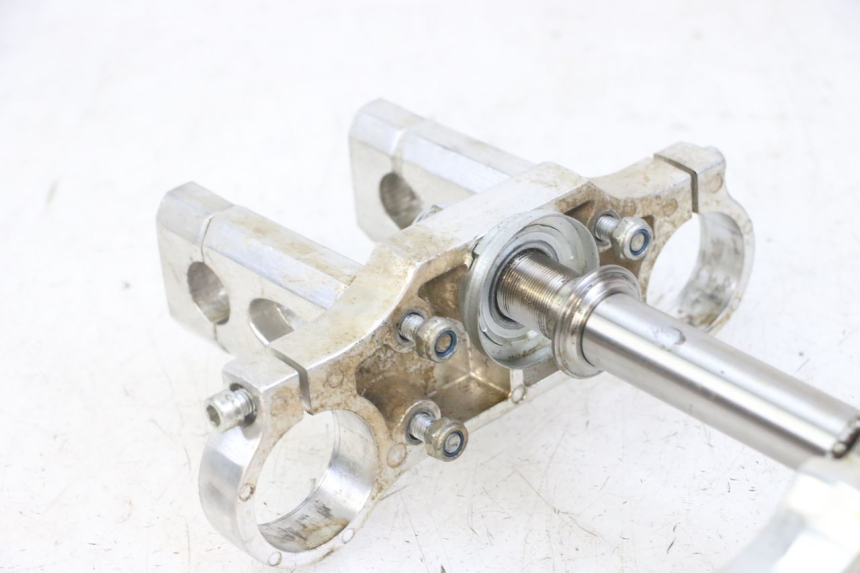 photo de TE FOURCHE CCR DIRT BIKE 125 - Points de fixation