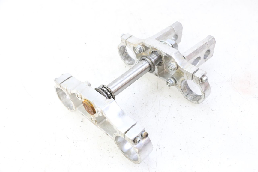 photo de TE FOURCHE CCR DIRT BIKE 125 - Points de fixation