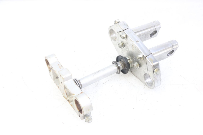 photo de TE FOURCHE CCR DIRT BIKE 110 - Points de fixation