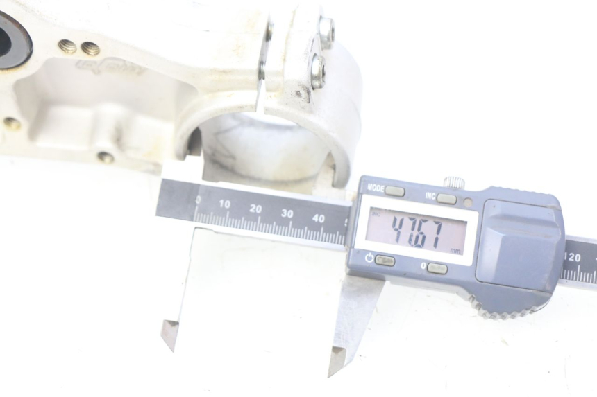 photo de TE FOURCHE XTRM FACTORY DIRTBIKE BSE 150 - Zoom état d’usage