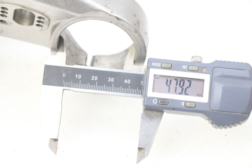 photo de TE FOURCHE YAMAHA FJR ABS 1300 (2006 - 2012) - Zoom état d’usage