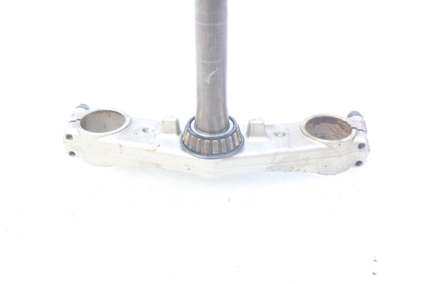 photo de TE FOURCHE INFERIEUR SUZUKI GSF S BANDIT 600 (2000 - 2004) - Détail de la pièce