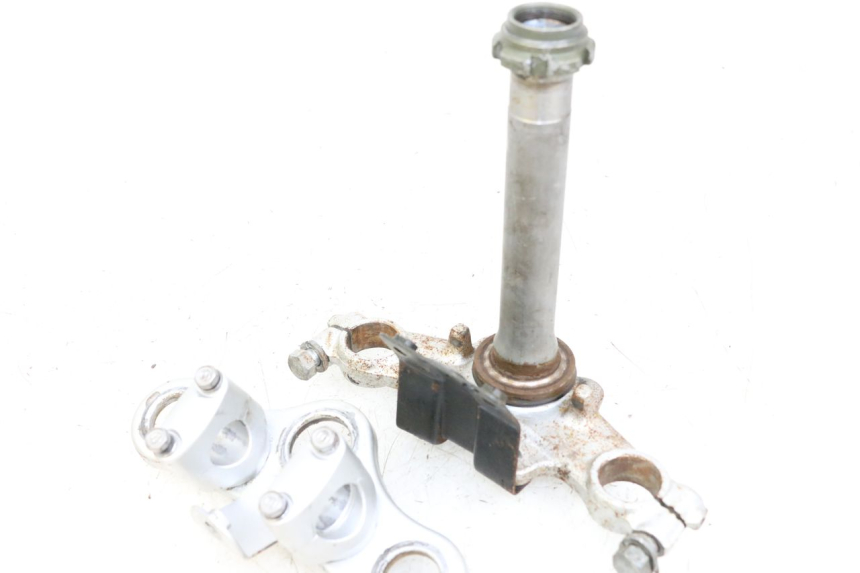 photo de FOURCHE YAMAHA PW 80 (1983 - 2014) - Points de fixation