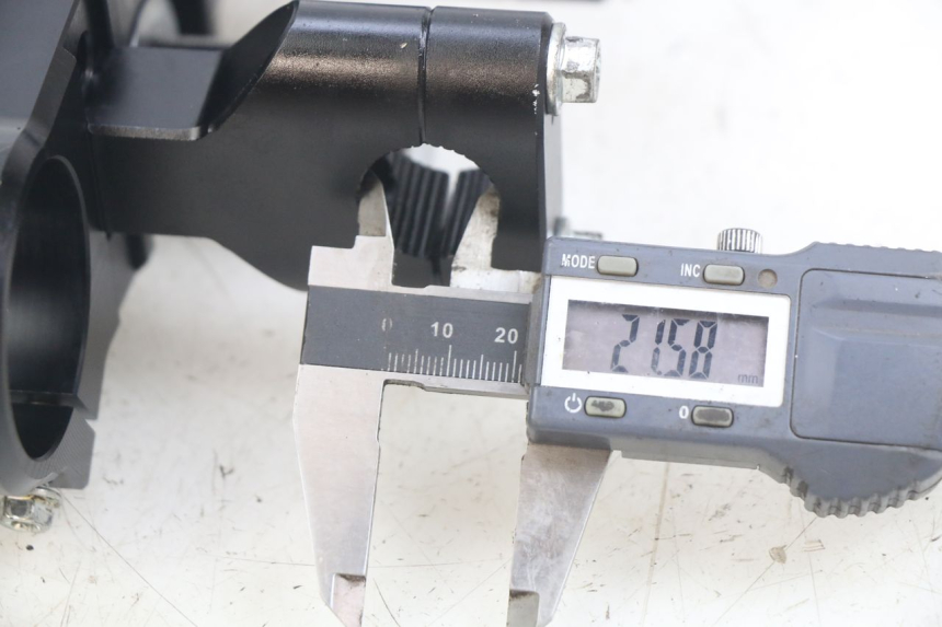 photo de FOURCHE YCF R-START 125 - Détail de la pièce