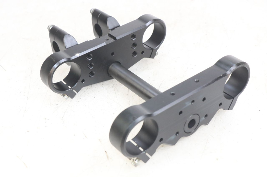 photo de FOURCHE YCF R-START 125 - Gros plan technique