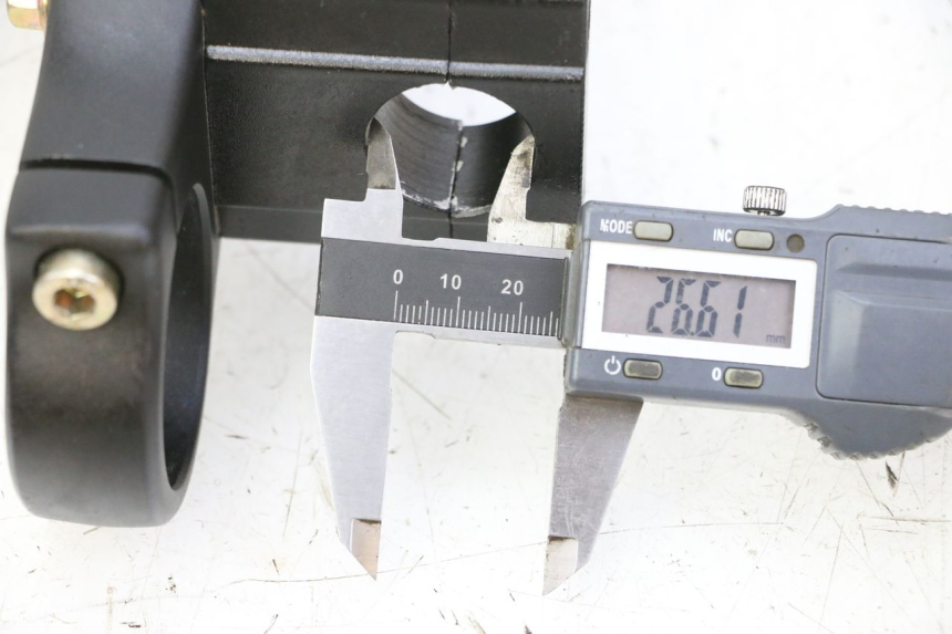 photo de FOURCHE APOLLO RFZ 125 - Détail de la pièce