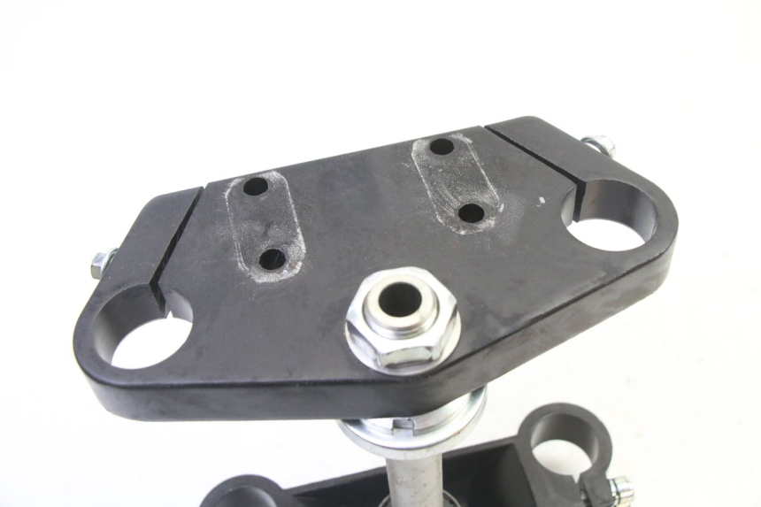 photo de FOURCHE APOLLO RFZ 125 - Détail de la pièce