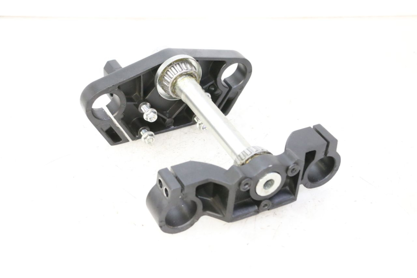 photo de FOURCHE APOLLO RFZ 125 - Points de fixation