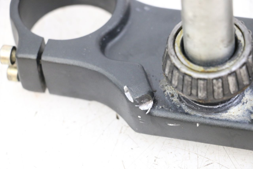 photo de TE FOURCHE APOLLO RFZ 140 - Gros plan technique