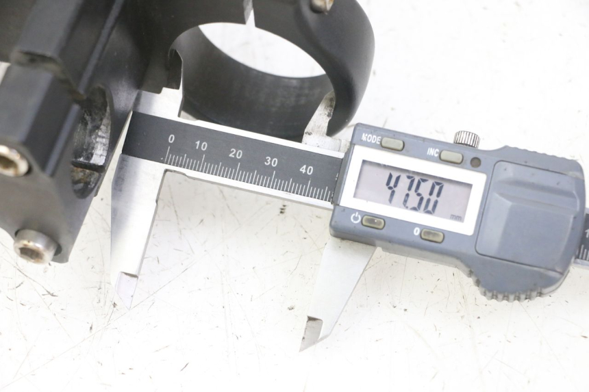 photo de TE FOURCHE APOLLO RXF 125 - Autre angle de vue