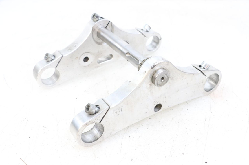 photo de TE FOURCHE HARLEY DAVIDSON SPORTSTER XL CUSTOM 1200 (2003 - 2004) - Vue rapprochée