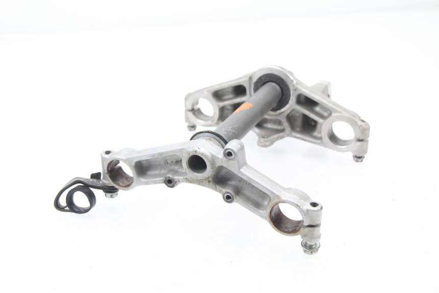 photo de Té FOURCHE SUPERIEUR HONDA CRF CR-F 100 (2004 - 2013) - Gros plan technique