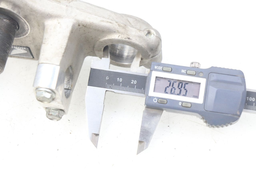 photo de Té FOURCHE SUPERIEUR HONDA CRF CR-F 100 (2004 - 2013) - Vue d’ensemble