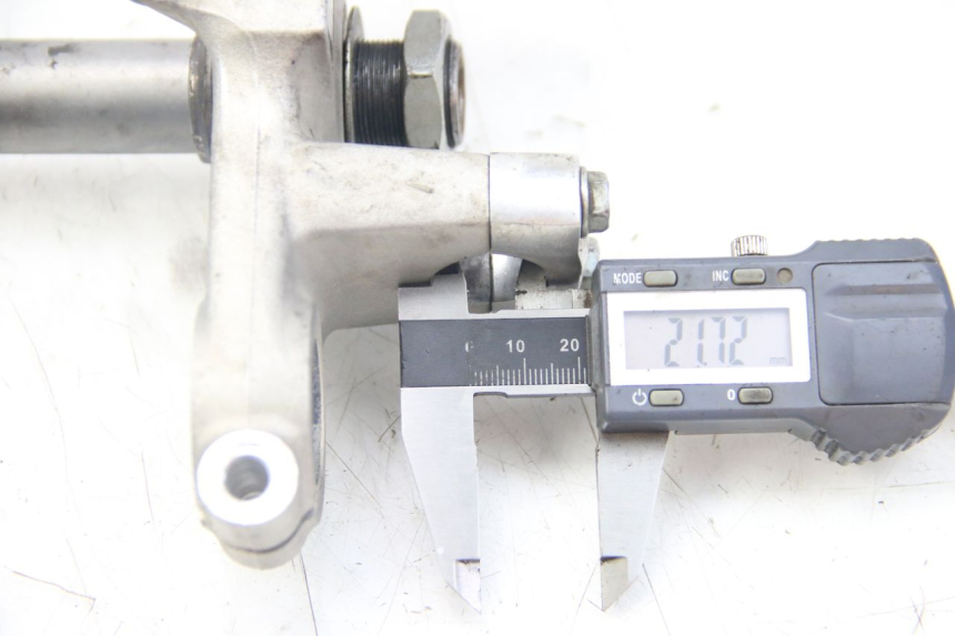 photo de Té FOURCHE SUPERIEUR HONDA CRF CR-F 100 (2004 - 2013) - Zoom état d’usage